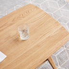 Mesa de centro de madera maciza de roble con estante de almacenamiento, 2-4 personas